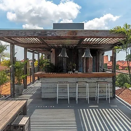 M Boutique Hostel Legian